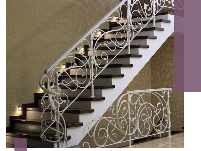 Кованые лестницы под ключ в Мценске — изготовление и монтаж