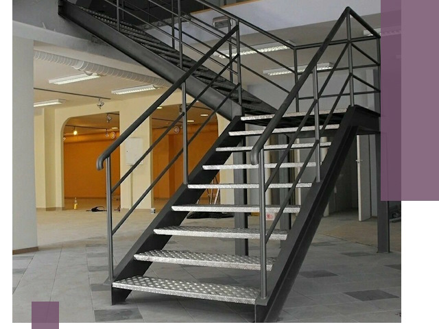 Лестницы для офиса в Мценске: изготовление, монтаж, демонтаж