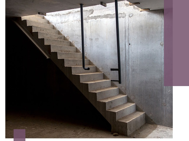 Изготовление и монтаж лестниц в подвале в Мценске