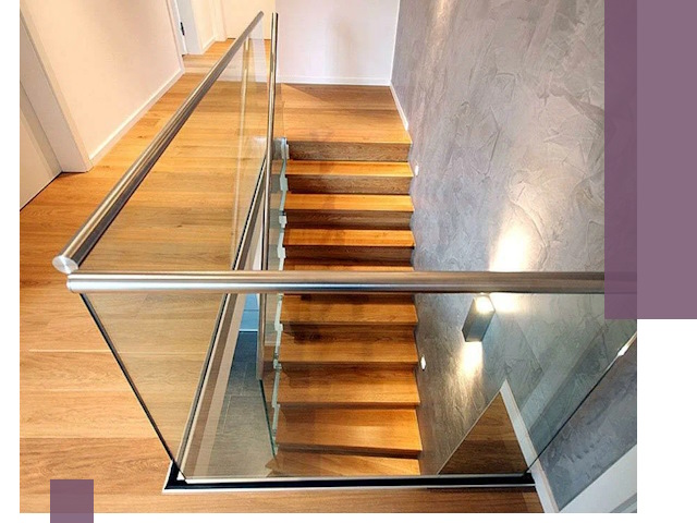 Перила для лестницы в доме — изготовление и монтаж в Мценске