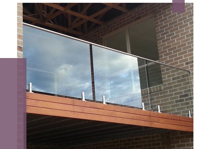 Стеклянные парапеты на крыше и террасе в Мценске от 11393 руб. | ПРОЛЁТ-Мцн